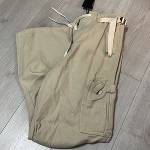 BRAND NEW cargos